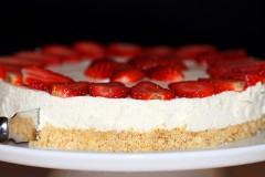 Krémsajttorta sütés nélkül Krémsajttorta sütés nélkül