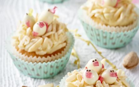 Húsvéti mandulás madárfióka muffin