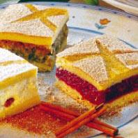 Almás, túrós, meggyes pite Almás, túrós, meggyes pite