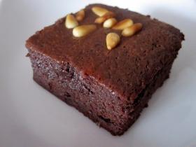 Tejkaramella krémes-pirított fenyőmagos brownie Tejkaramella krémes-pirított fenyőmagos brownie