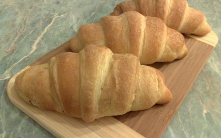 Croissant Vajas ízzel Croissant Vajas ízzel