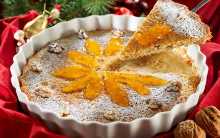 Tejfölös-diós torta Tejfölös-diós torta