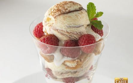 Málnás tiramisu Málnás tiramisu
