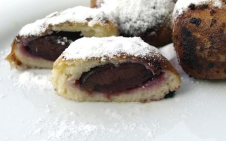 Csokis lekváros gombóc Csokis lekváros gombóc