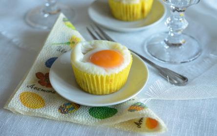 Sonkás-tojásos reggeli muffin Sonkás-tojásos reggeli muffin