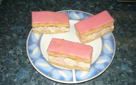 Puncsos, babapiskótás szelet Puncsos, babapiskótás szelet