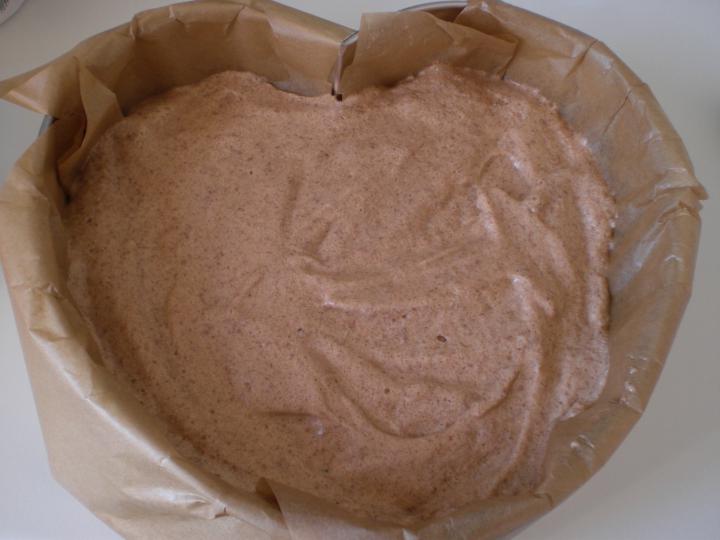 Csokitorta elkészítés 2. lépés képe Csokitorta elkészítés 2. lépés képe