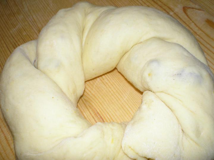Gazdag kalács elkészítés 2. lépés képe Gazdag kalács elkészítés 2. lépés képe
