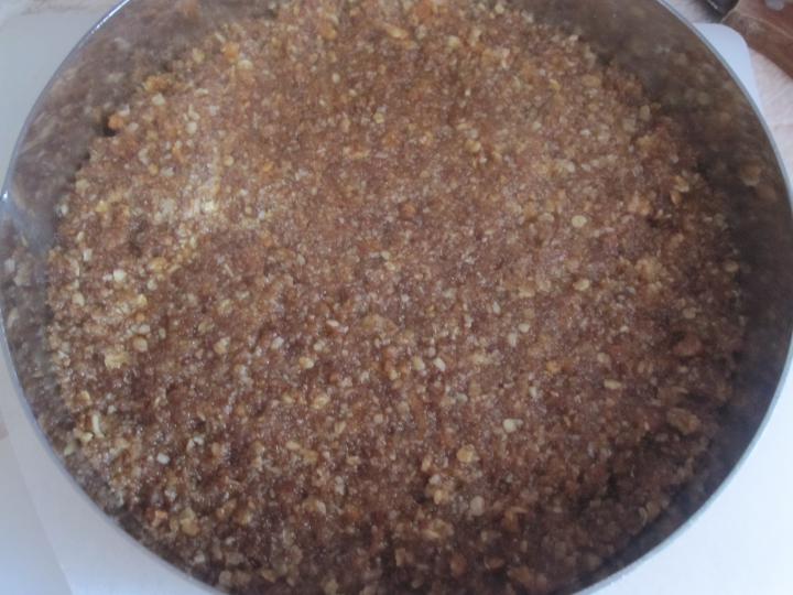 Eper- és málnahab torta elkészítés 3. lépés képe Eper- és málnahab torta elkészítés 3. lépés képe