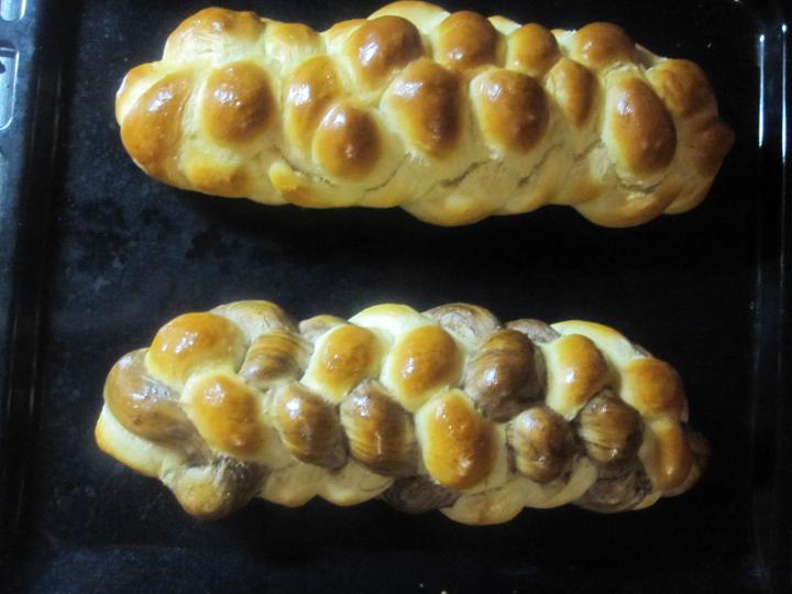 Fonott kalács elkészítés 1. lépés képe Fonott kalács elkészítés 1. lépés képe